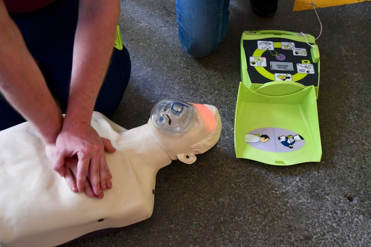 Reanimationskurse BLS AED SRC